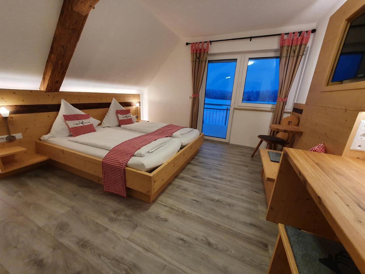 Gasthaus Zum Hirschen Фуртванген Экстерьер фото