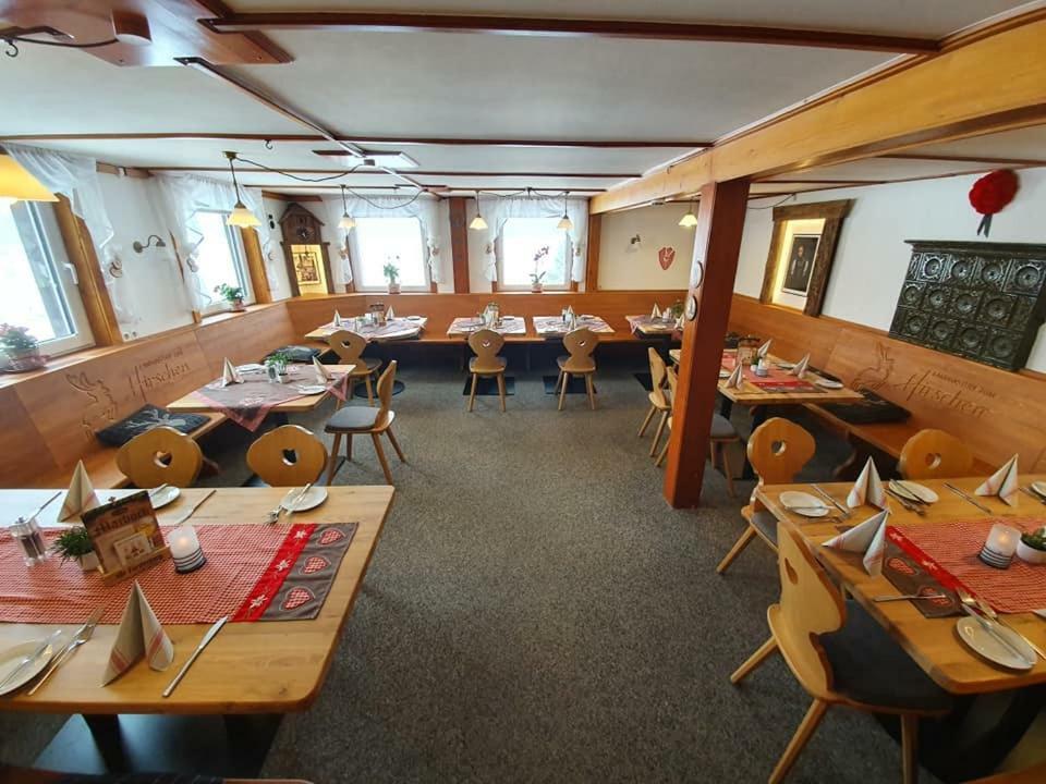 Gasthaus Zum Hirschen Фуртванген Экстерьер фото